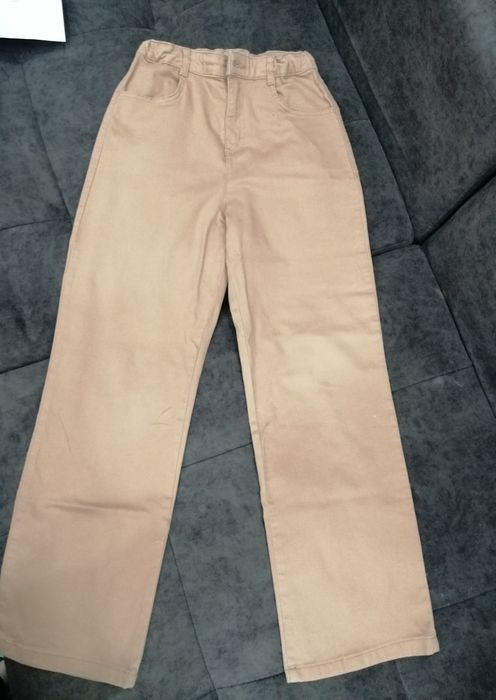 Новые светло коричневые брюки для девочки с резинкой регулировкой на п