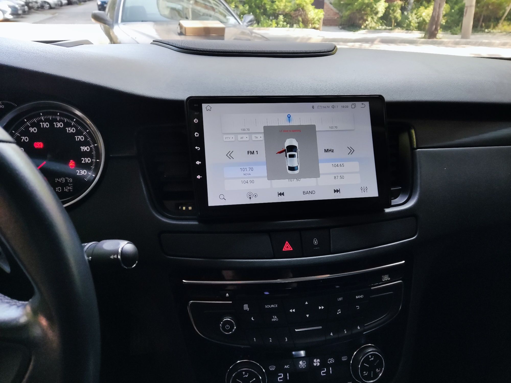 Мултимедия за peugeot 508 осем ядрена