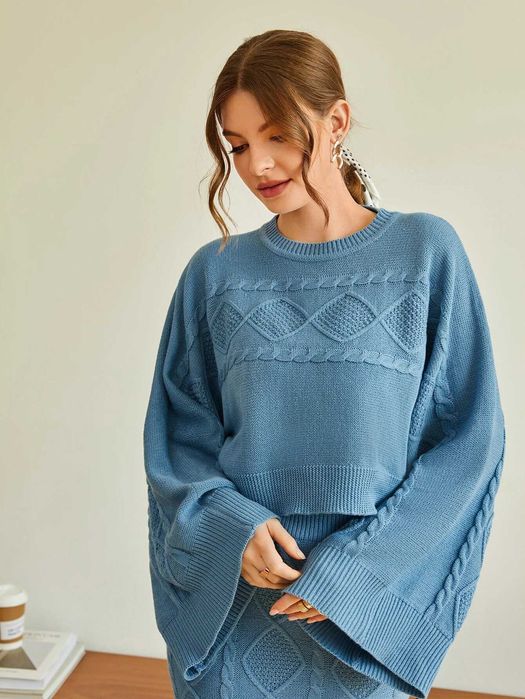 Елегантен Костюм, Син комплект. Комплект с пола, Есенен комплект