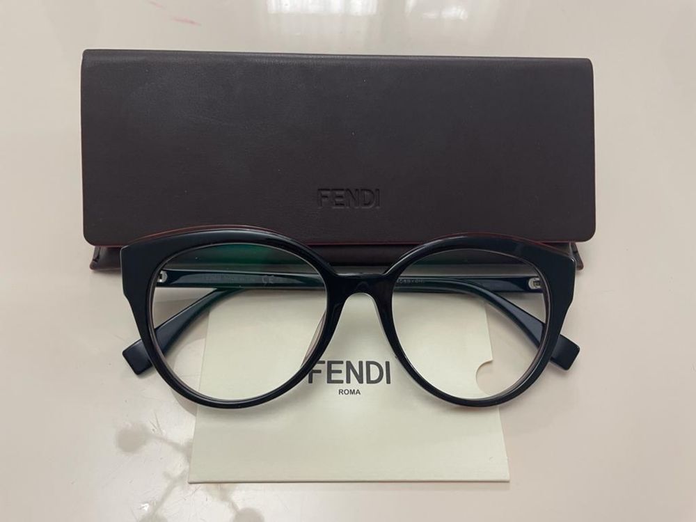 Vand ochelari  Fendi originali