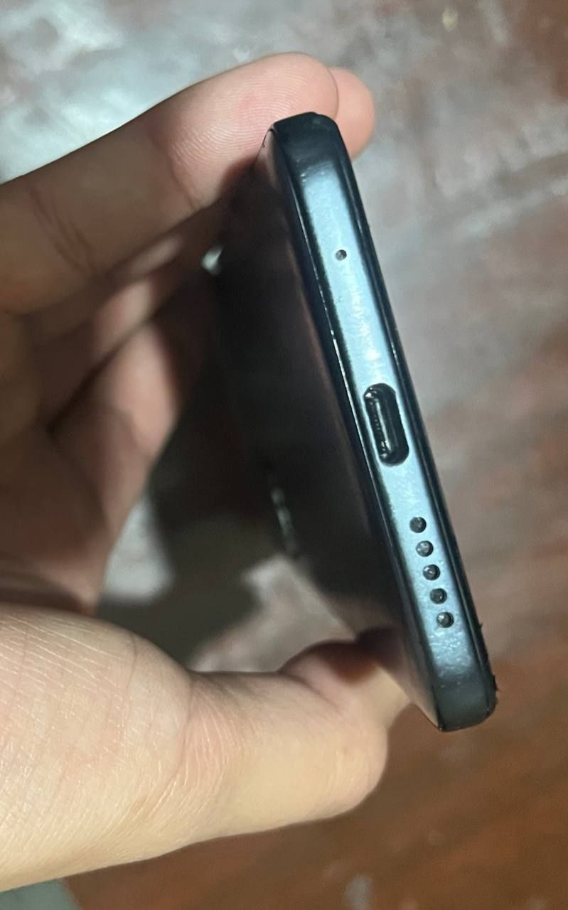 Redmi note 11 срочно сотилади