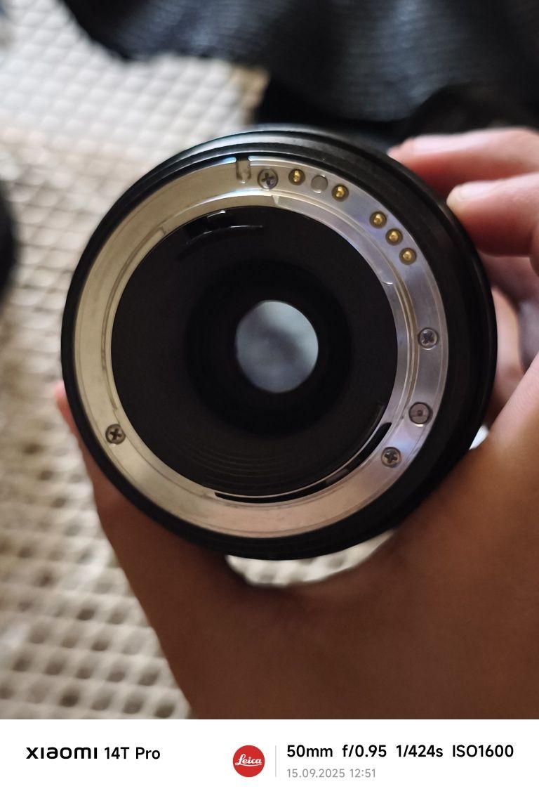 Tamron 70-300mm f/4-5.6 Di LD Macro 1:2 (A17) – Перфектно състояние