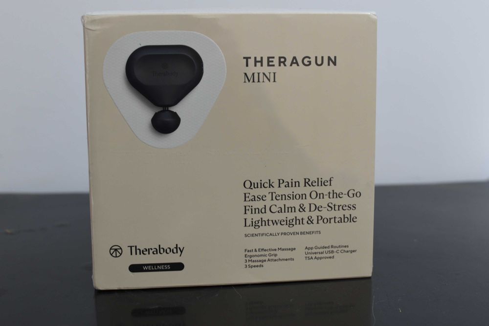 Vand Dispozitiv de masaj Therabody Theragun mini Black Sigilat