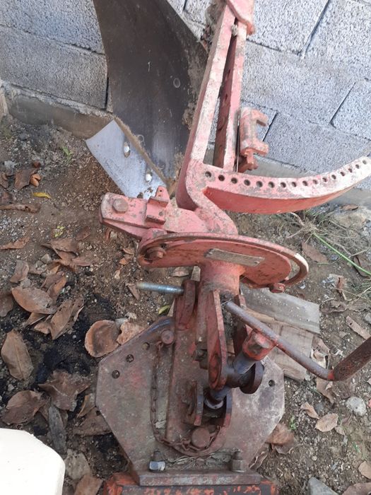 Plug tractor Pasquali