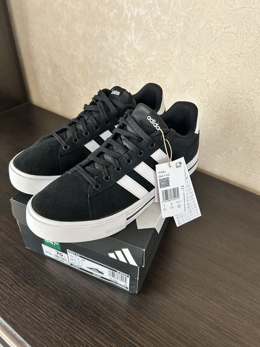 Кроссовки мужские Adidas