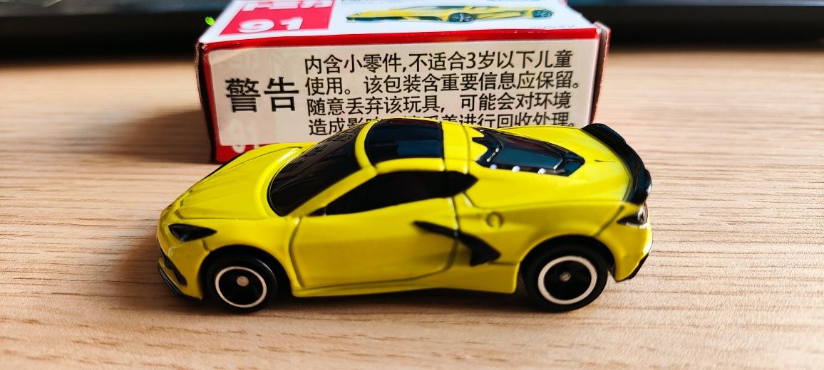 Tokara Tomy - Chevrolet Corvette