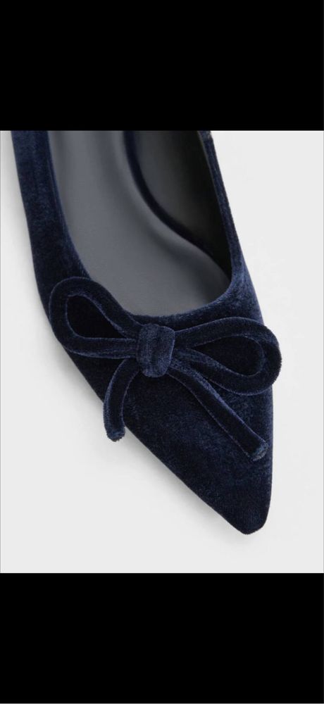 Tufli Charles Keith