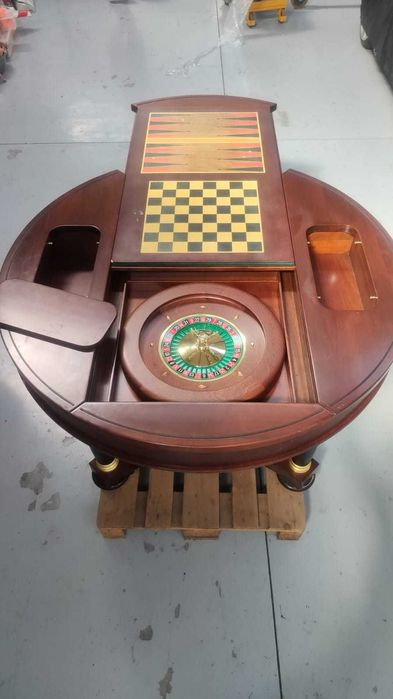 Masa jocuri (Ruleta, Poker, Table, Sah)