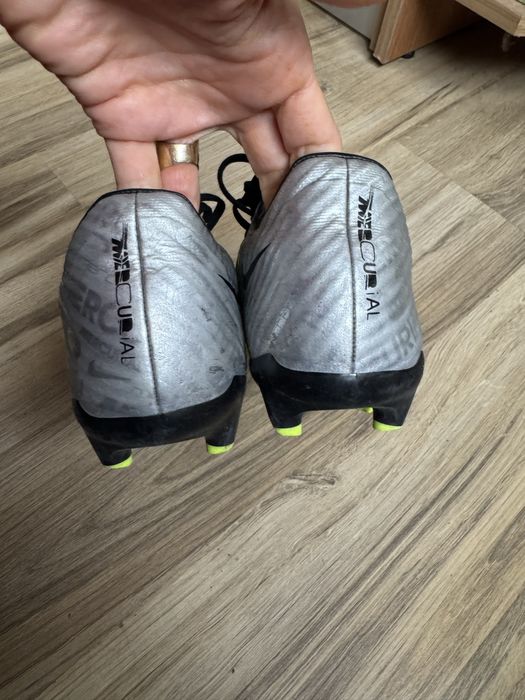 Оригинални бутонки NIKE ZOOM MERCURIAL VAPOR 15 FG/MG ! 38 нф