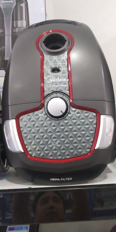 Пылесос Midea MVC5516-G – мощность и элегантность в одном устройстве!