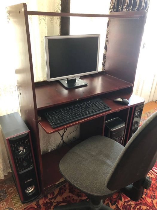 Kompyuter nastolniye