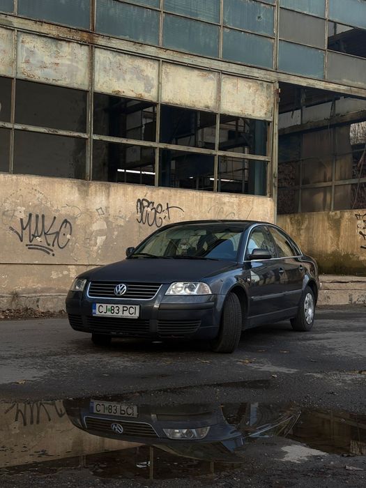 Vand VW Passat 2001 B5.5 1.6 benzina