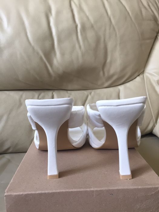 Дамски чехли