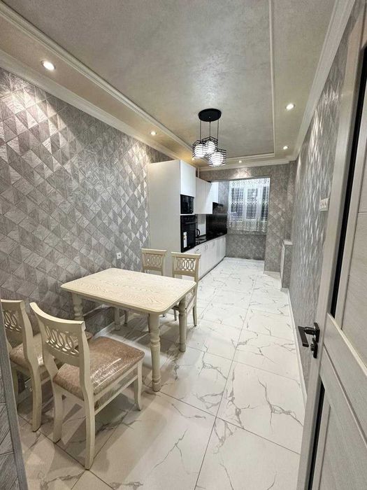 Продам 3х комнатную с ремонтом мебелью и техникой Себзар