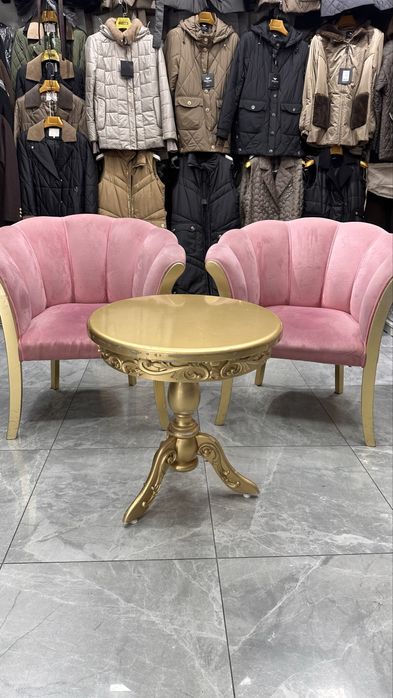 Кресло ва столла сотилади