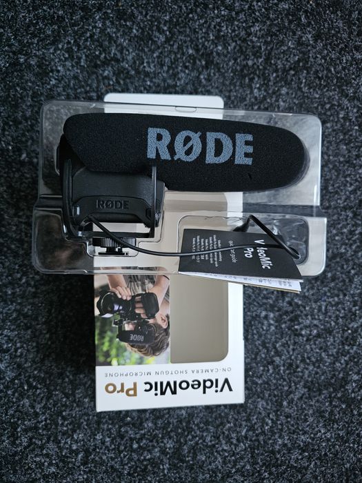 Microfon profesional Rode pro