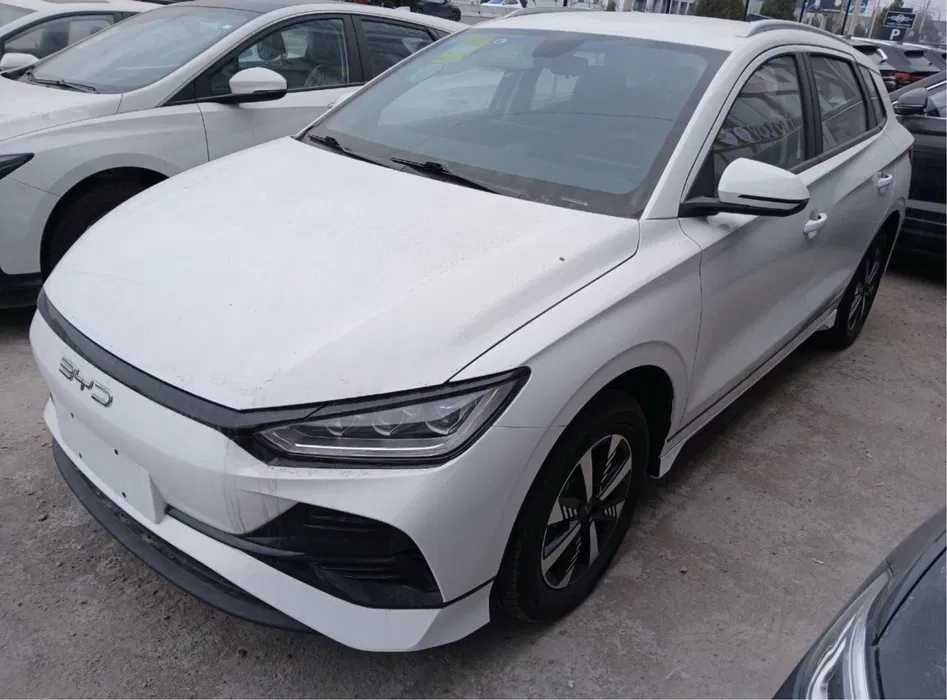 BYD   E 2    2025