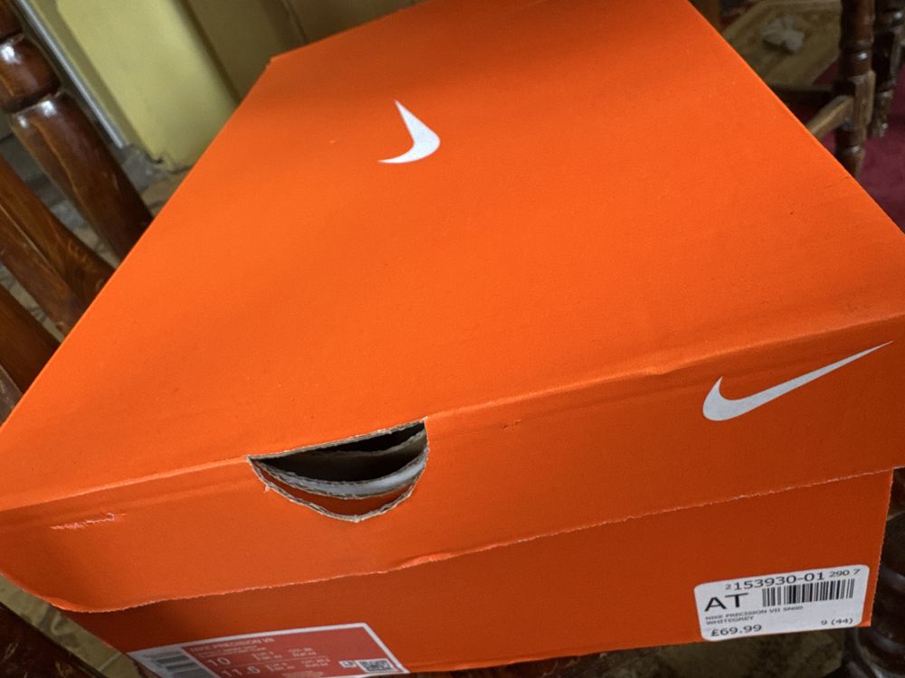 Не носени nike precision7