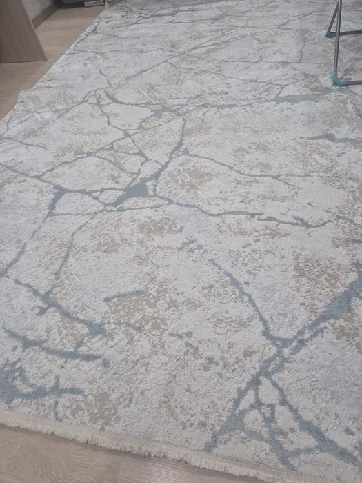 Продам     ковер