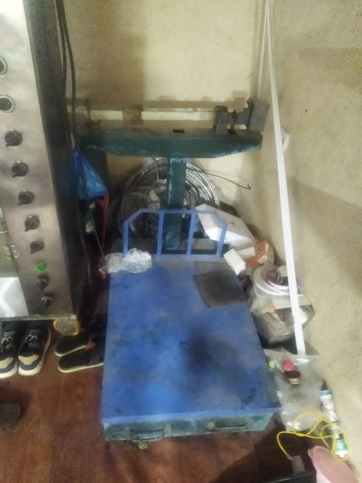 Тароз 500 кг сотилади