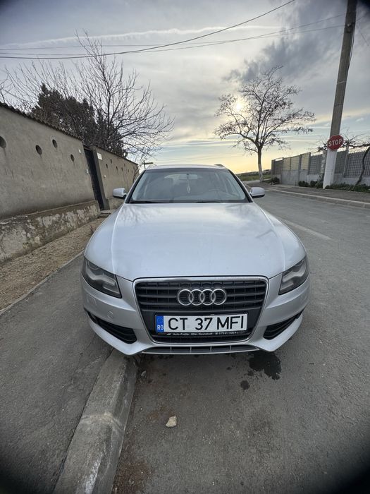 Vand Audi A4 , schimburi cu masini mai noi .