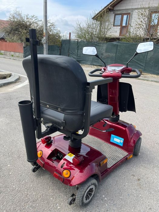 Scuter electric batrani/ cărucior electric persoane vârstnice