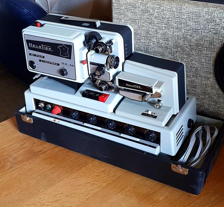 Video priector antichitati