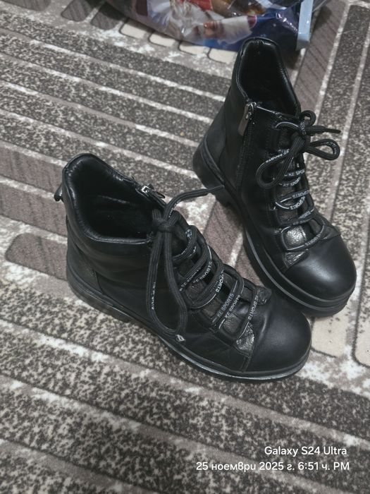 Дамски боти от естествена кожа