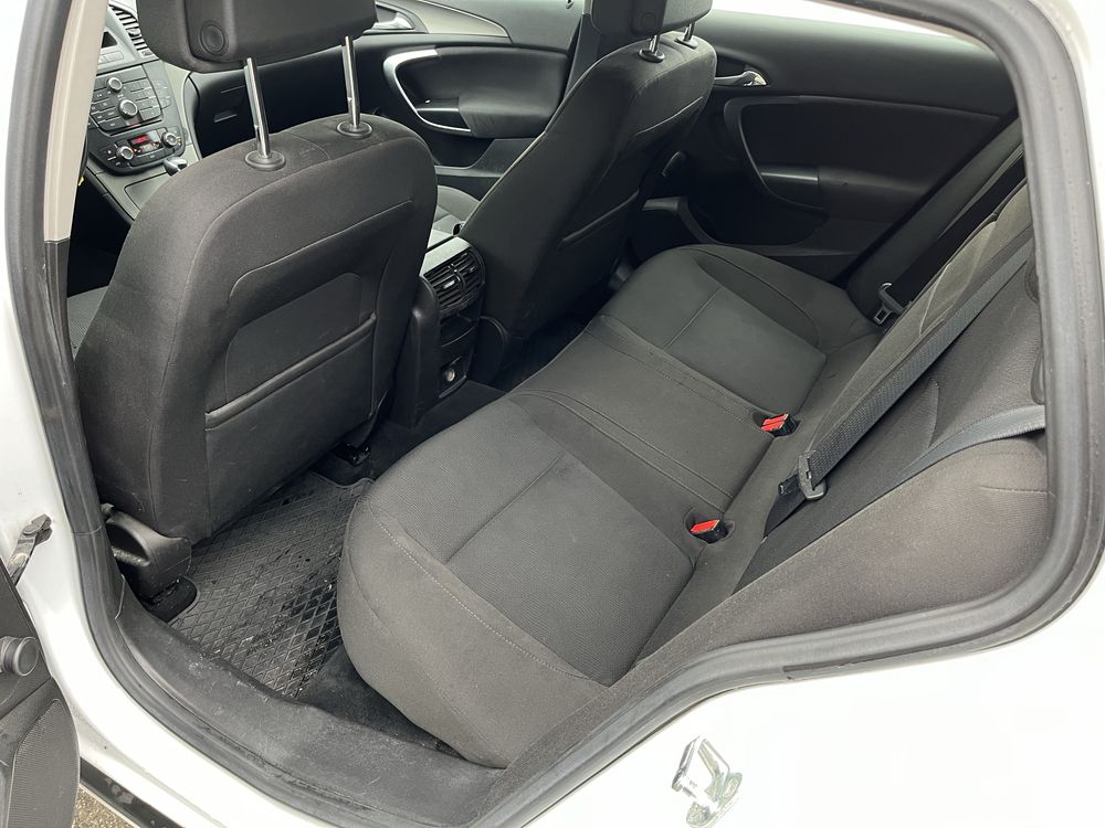Opel Insignia 2.0T
