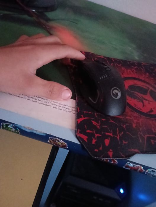 Vând sau schimb calculator complet