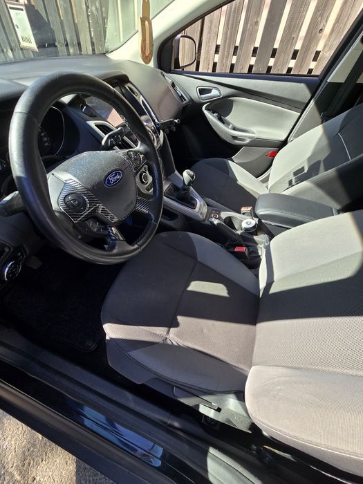 Ford Focus mk3 1.6 benzină aspirat