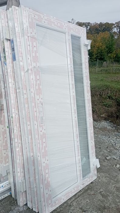 Ușa termopan,  nouă,  albă!