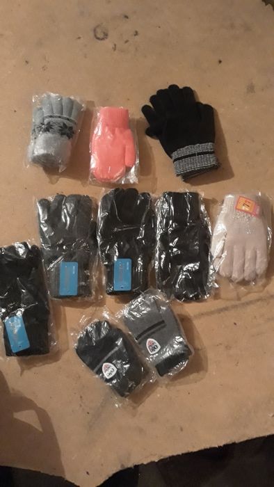 Продам перчатки детские