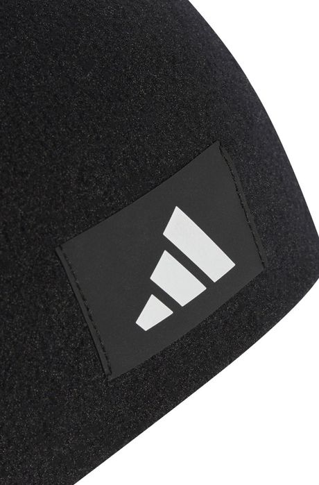 Мъжка шапка Adidas