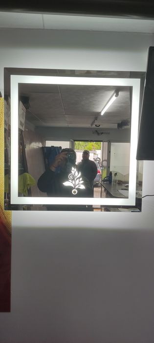 Огледало с Led димитащо осветление
