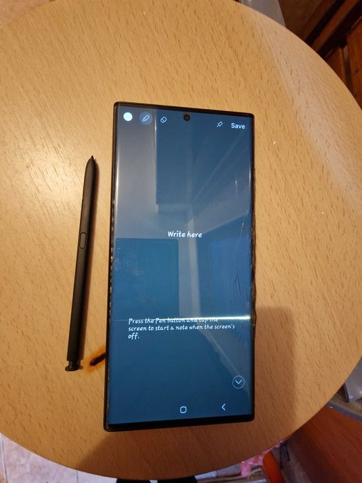 Samsung S22 Ultra 256Gb perfect funtional cu DISPLAY SPART!!!