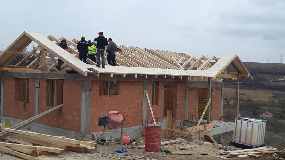 REPARAȚII ACOPERIȘURI jgheaburi burlane terase