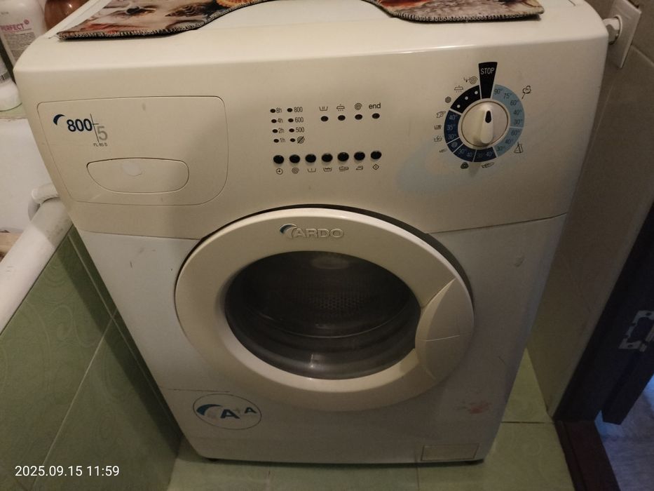 Срочно продаю стиральную машинку автомат ARDO 5кг