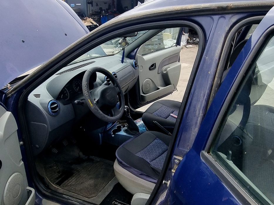 Cheder usa stanga fata Dacia Logan MCV (KS) [Fabr 2007-2012] 1.6 Benz