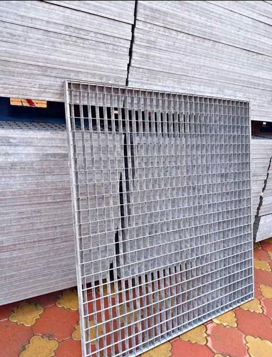 Grătare zincate 766