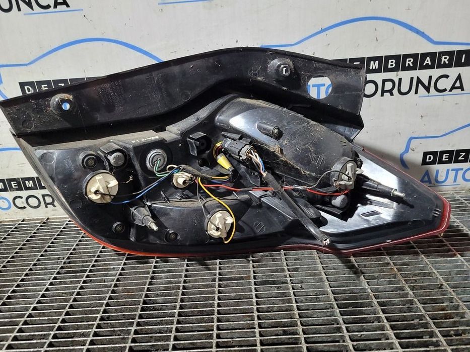 Stop Stanga SsangYong Korando III Facelift 2013 2013 - 2017 SUV 4 Usi (1284) Bec clasic