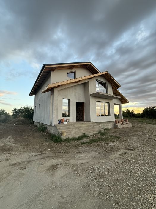 casa noua de vanzare la 14km de bucuresti