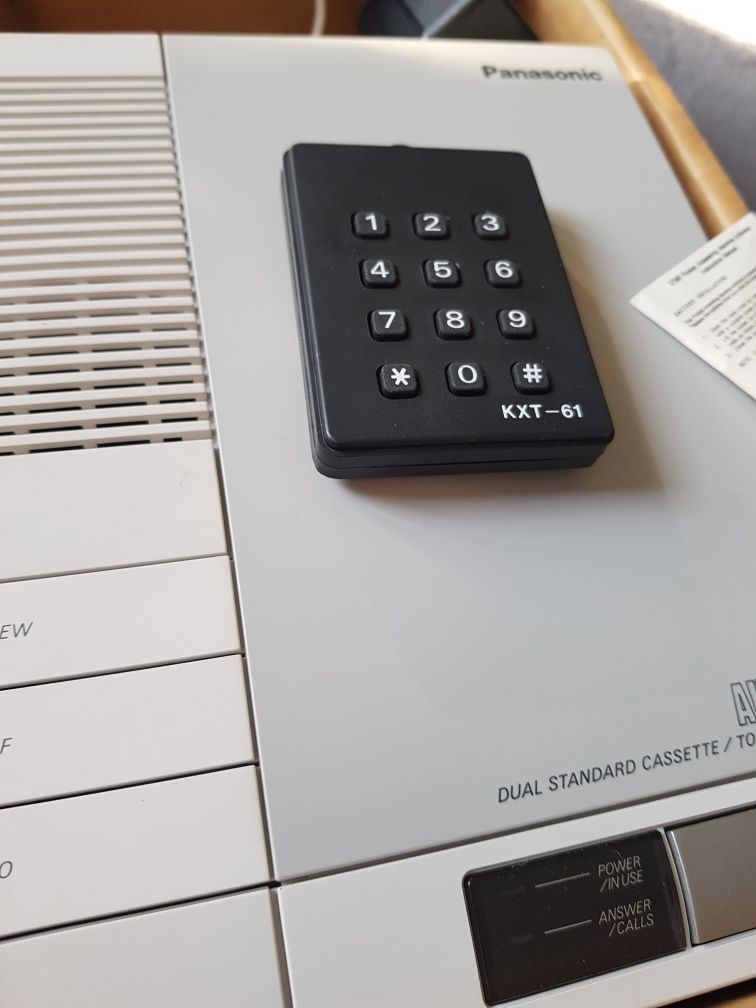 Sistem automat de răspuns telefonic Panasonic KX-T1451 telefon fix