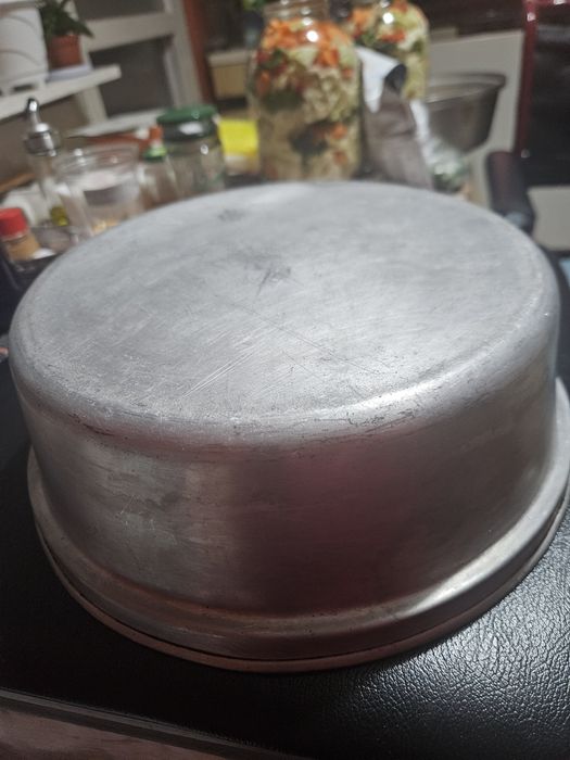 Тава от електрическа тенджера