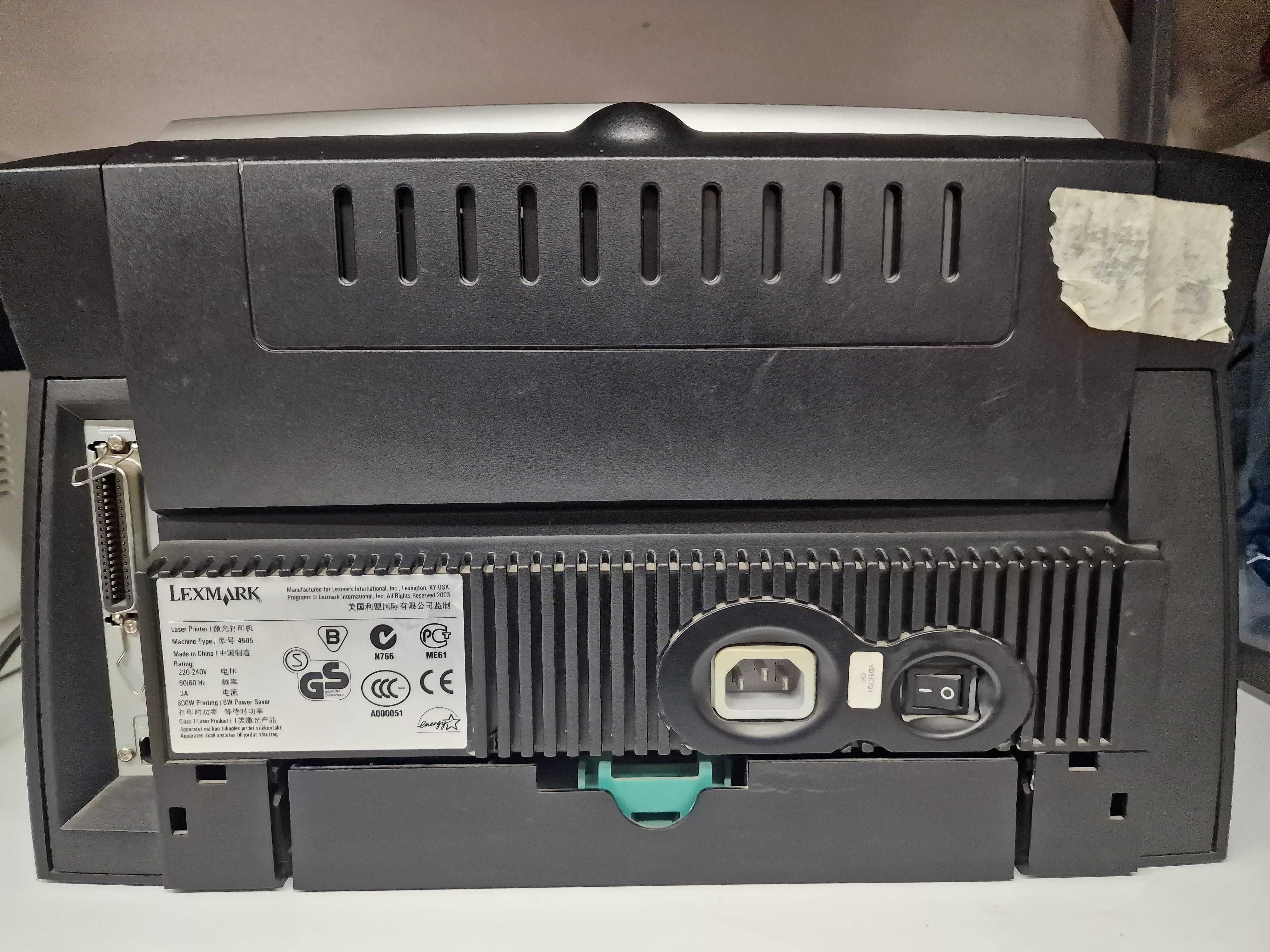 Лазерен принтер LEXMARK E330 USB и LPT Parallel port