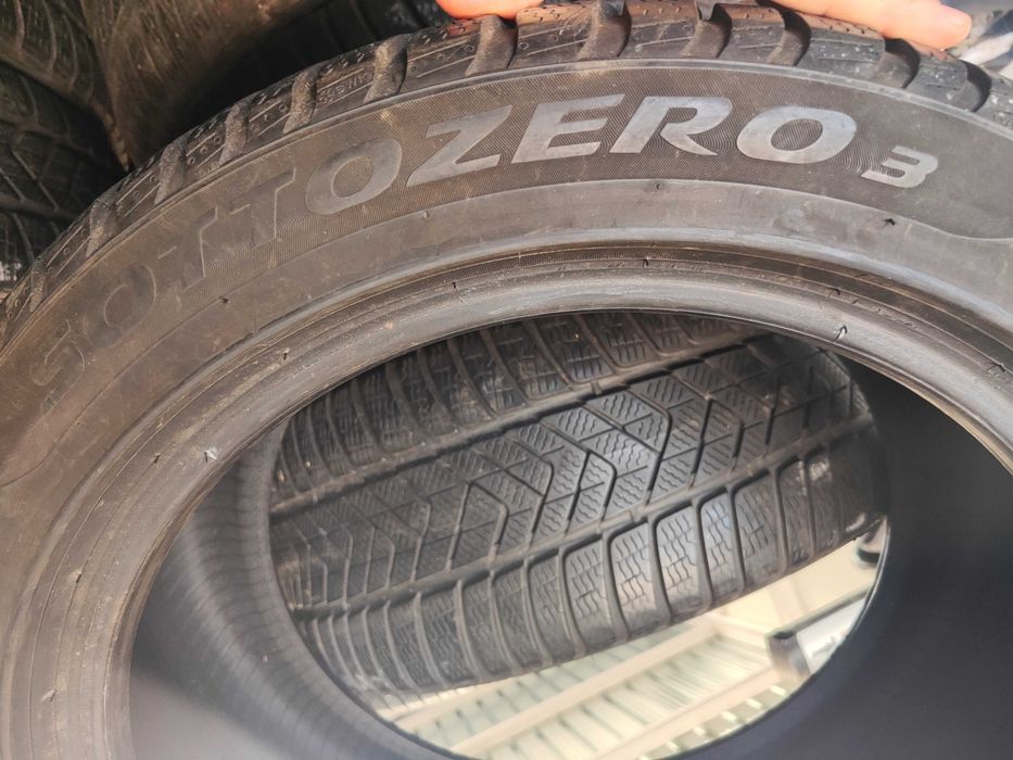 4бр. зимни гуми 275/40/18 Pirelli