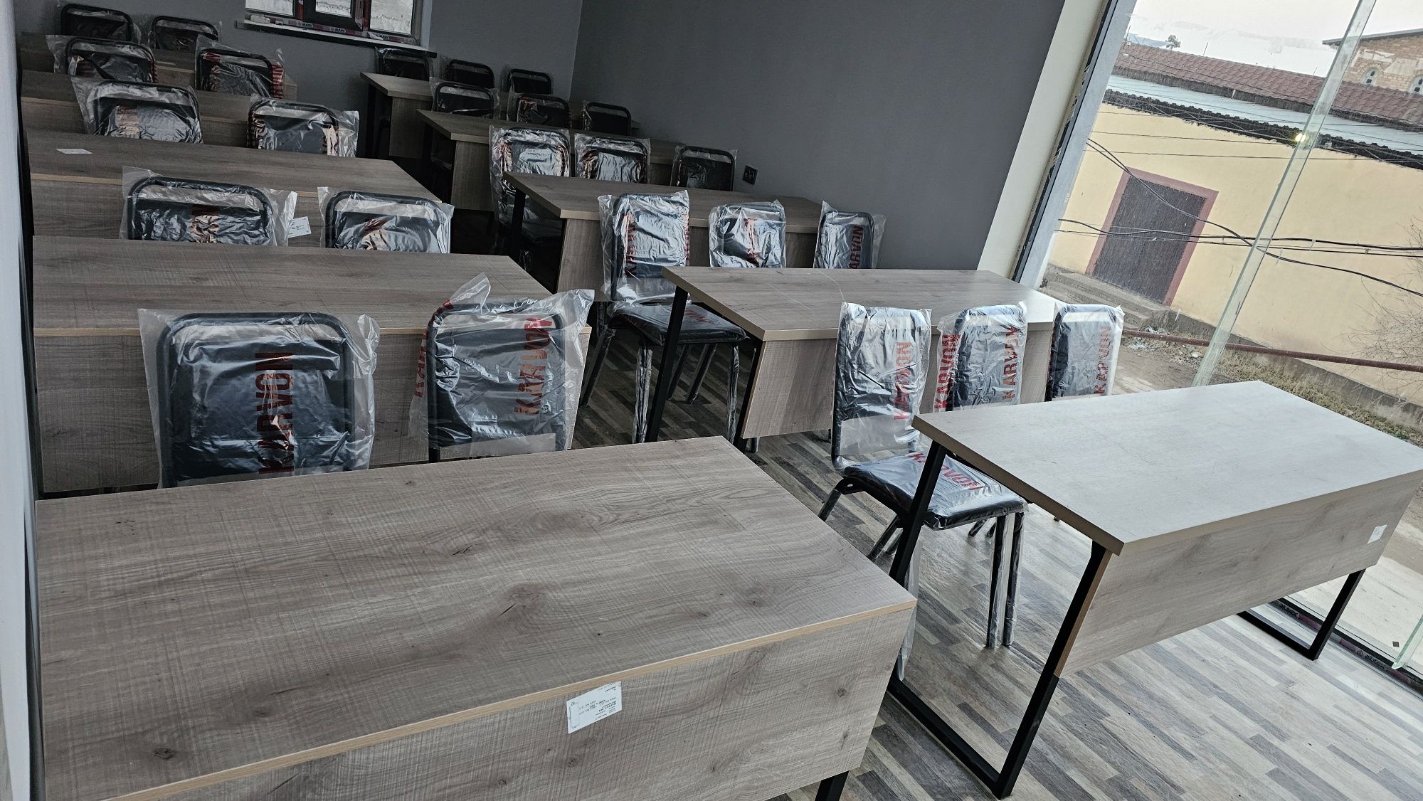 Mebel jixozlarini sifatli va qulay narxda yasaymiz