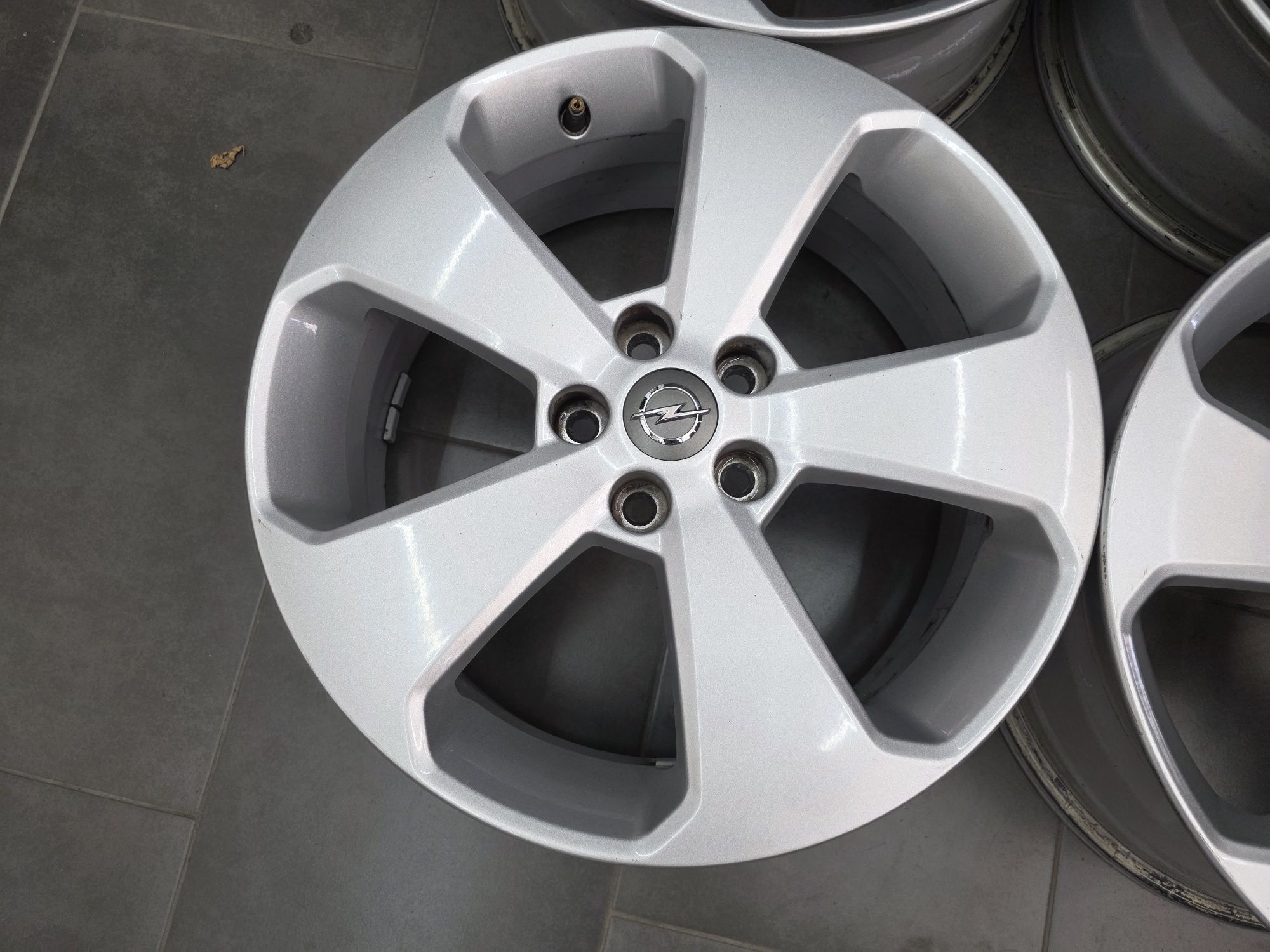 Джанти 17 - Opel Astra J, K, Mokka