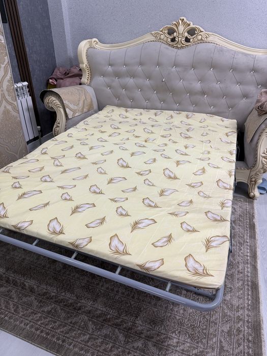 Продается диван как новый