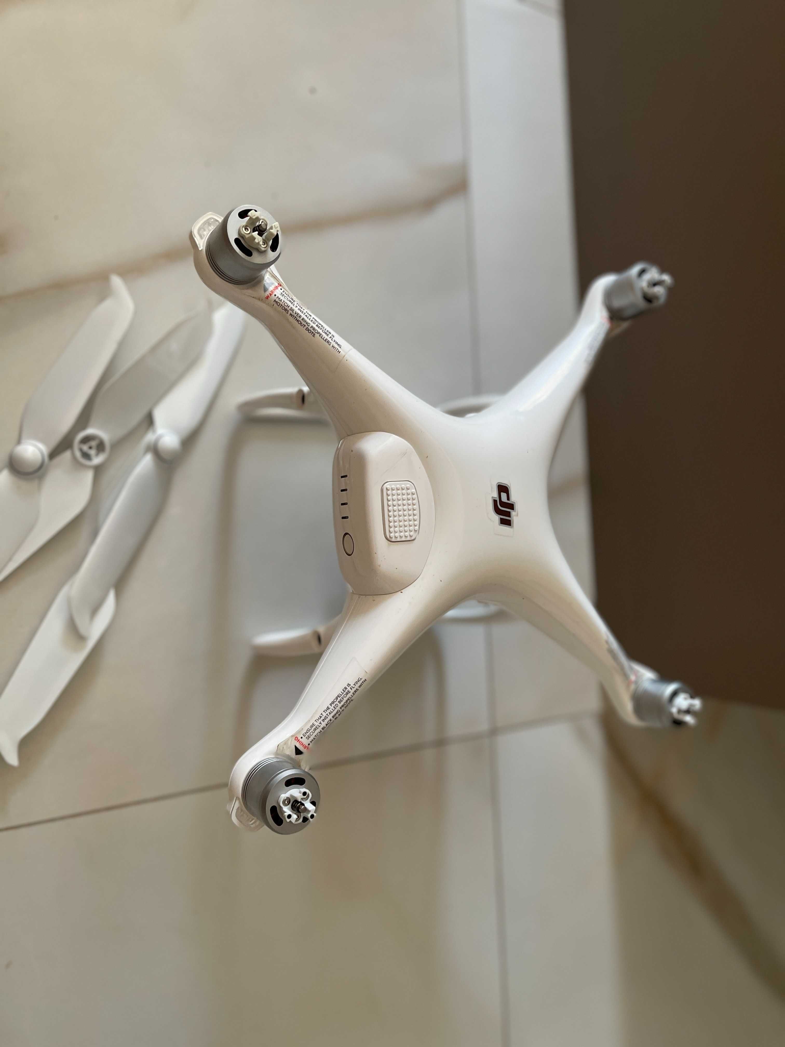 Продавам Дрон DJI Phantom 4 Pro+ V2.0
